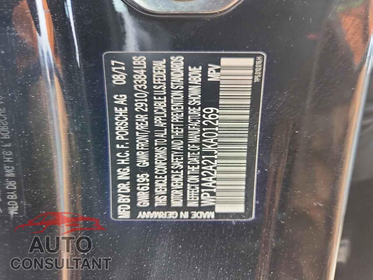 PORSCHE CAYENNE 2018 - WP1AA2A21JKA01269