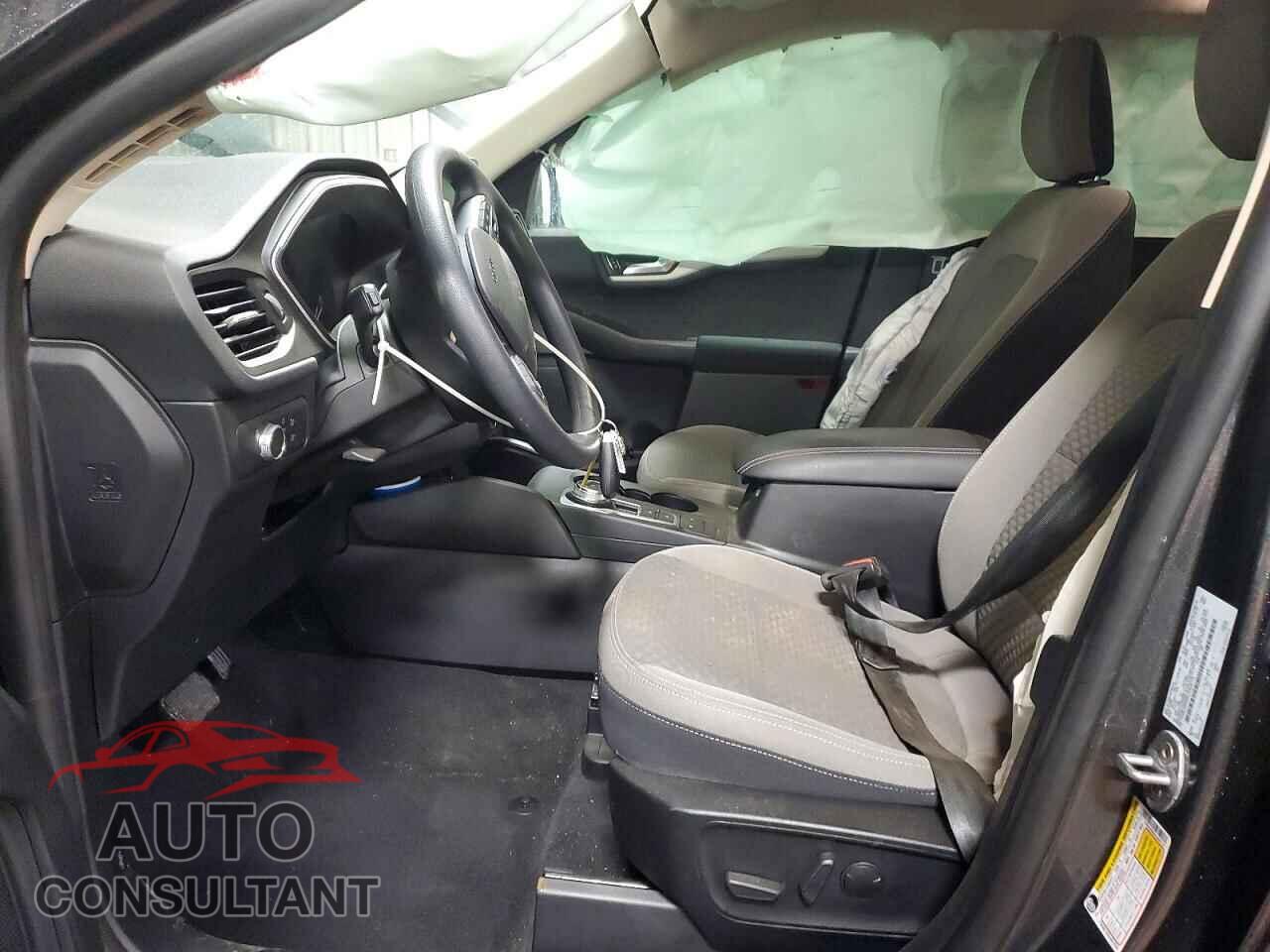 FORD ESCAPE 2020 - 1FMCU0G69LUA48715