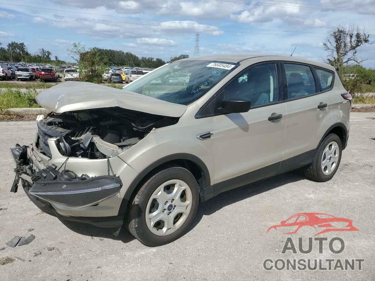 FORD ESCAPE 2018 - 1FMCU0F76JUC67476