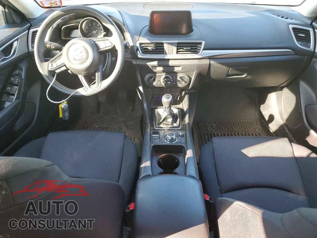 MAZDA 3 2017 - 3MZBN1K73HM143539
