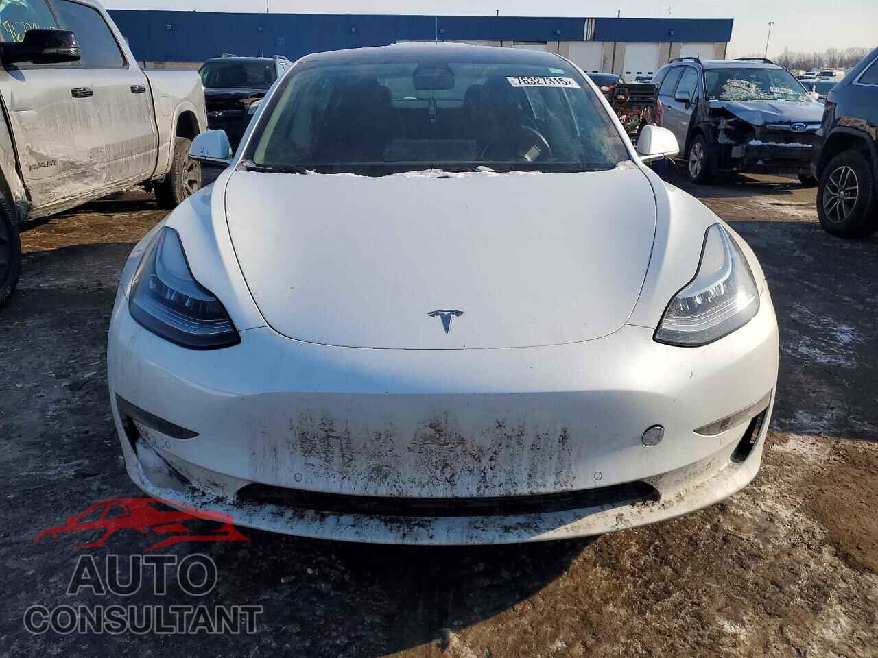 TESLA MODEL 3 2018 - 5YJ3E1EA3JF052182