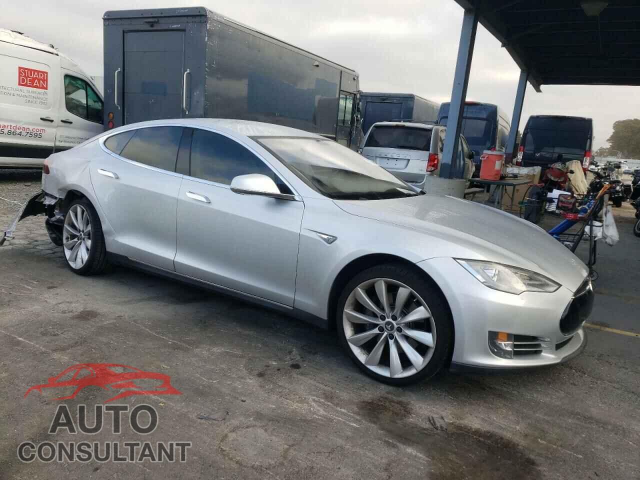 TESLA MODEL S 2012 - 5YJSA1CP8CFP01363