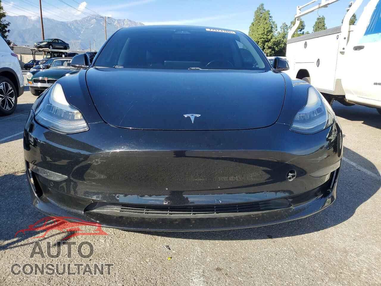 TESLA MODEL 3 2018 - 5YJ3E1EA1JF038488