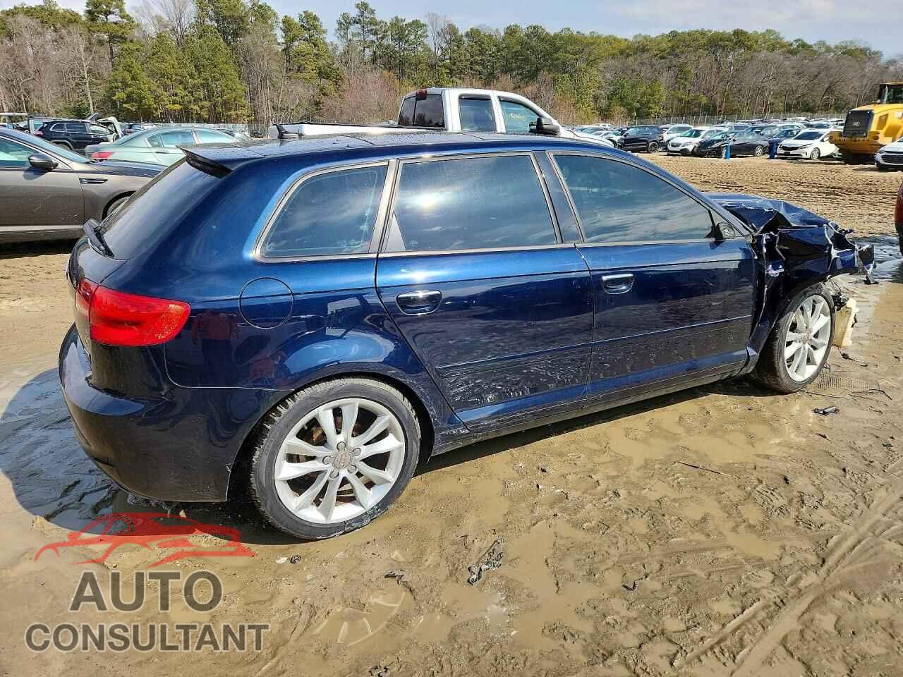 AUDI A3 2012 - WAUBJAFM0CA089652