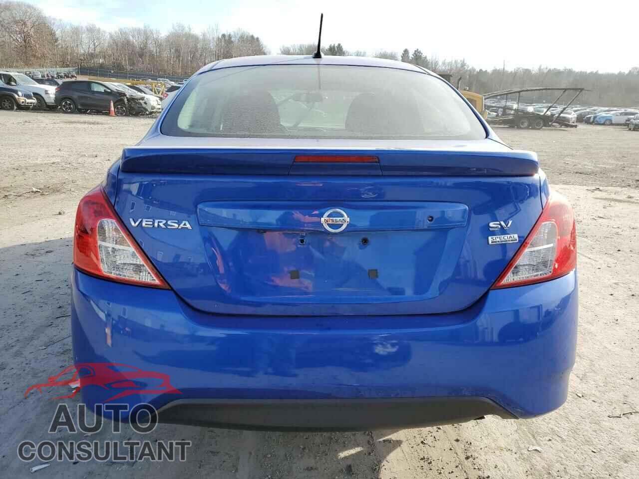 NISSAN VERSA 2017 - 3N1CN7AP3HL868000