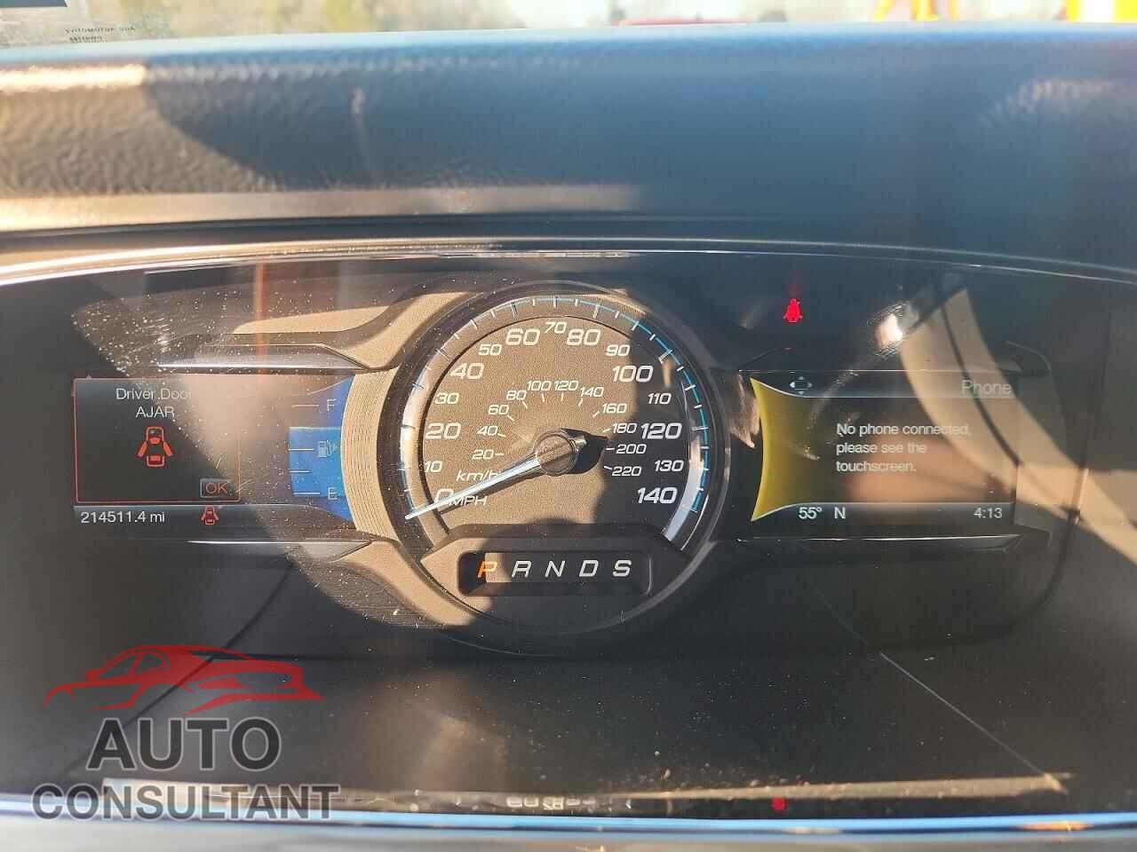 FORD TAURUS 2017 - 1FAHP2E83HG137015