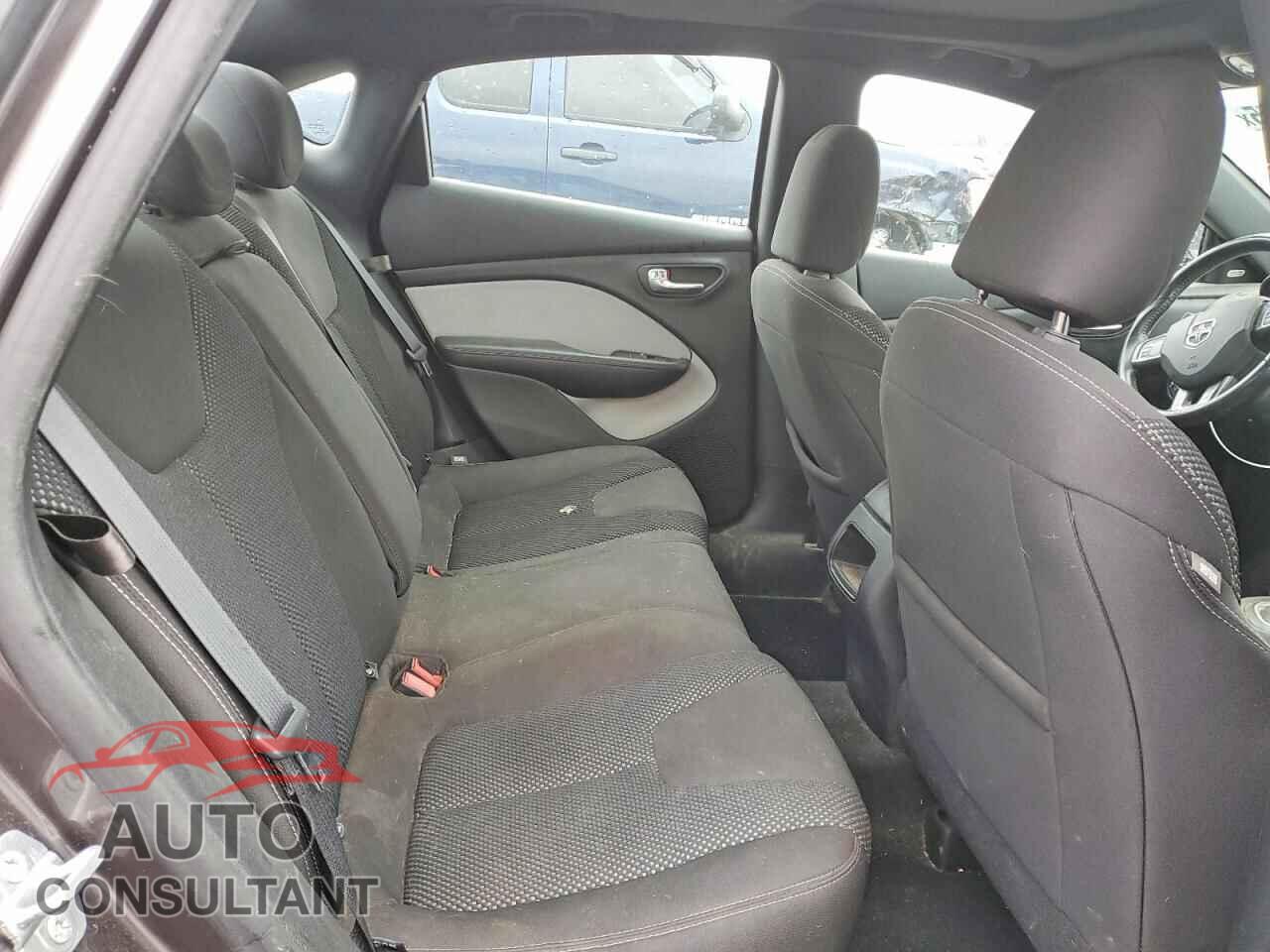 DODGE DART 2015 - 1C3CDFBB6FD150929
