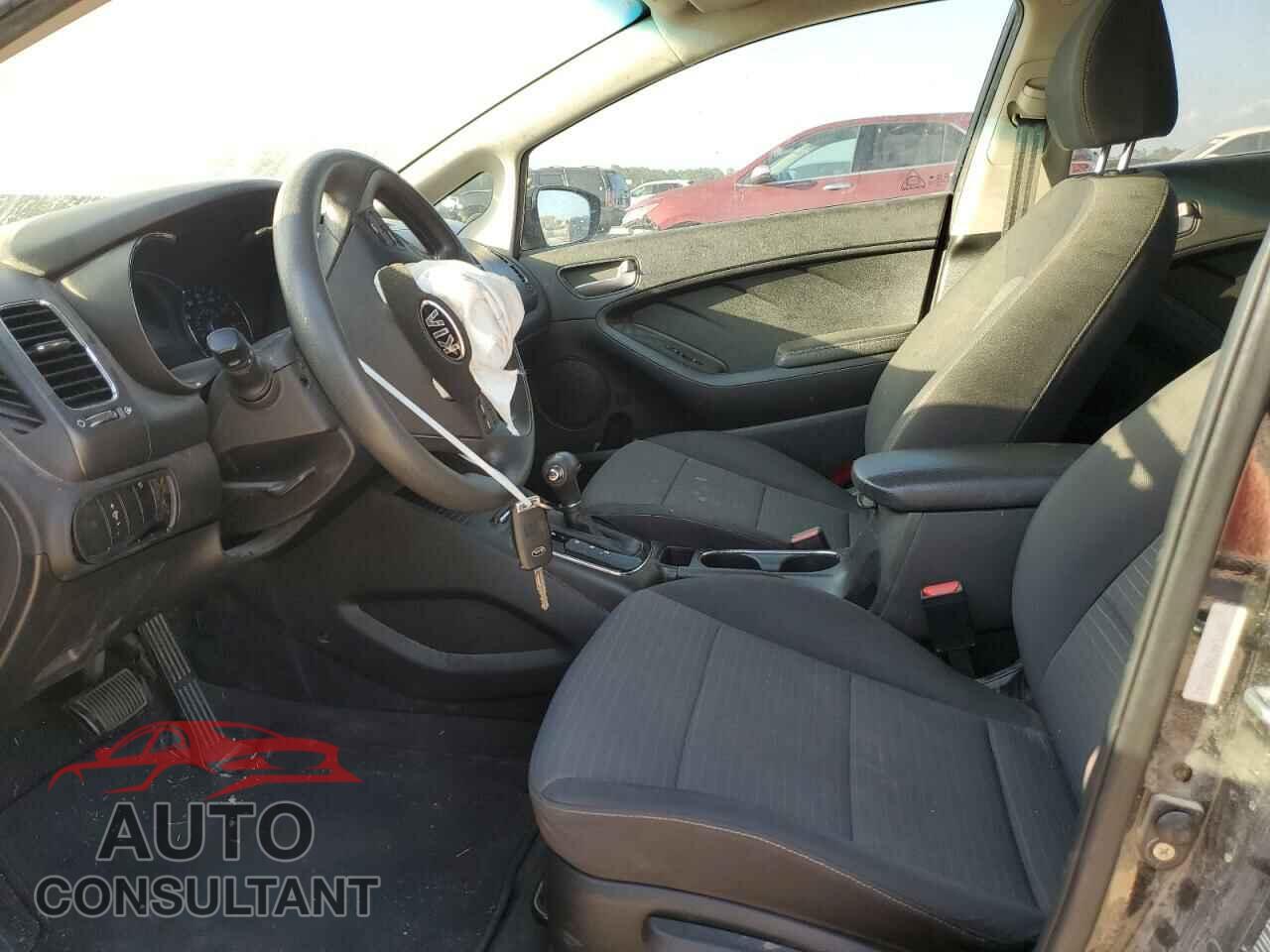 KIA FORTE 2017 - 3KPFL4A71HE107761