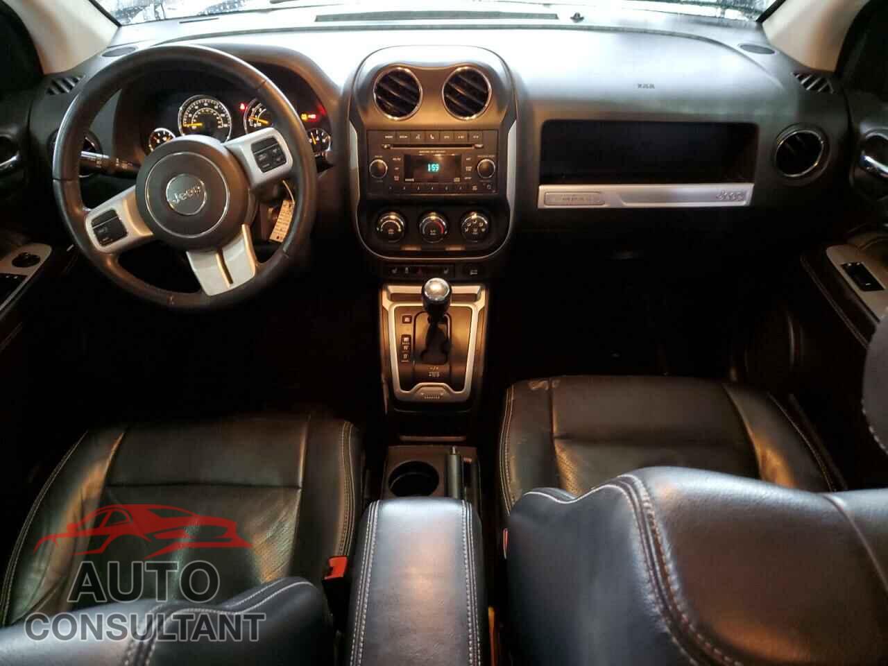JEEP COMPASS 2017 - 1C4NJCEAXHD130703