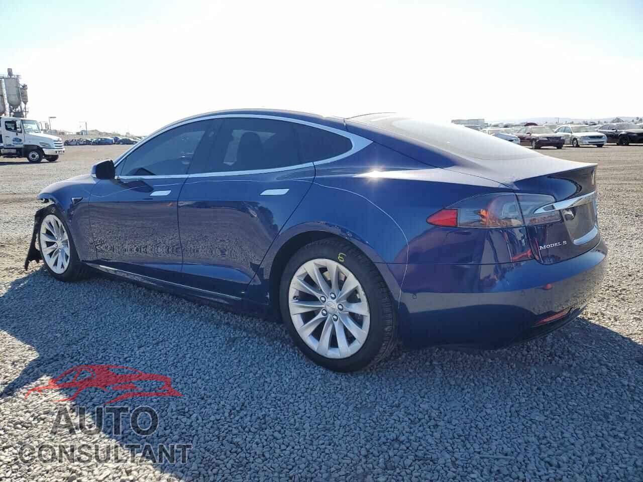 TESLA MODEL S 2017 - 5YJSA1E2XHF215579
