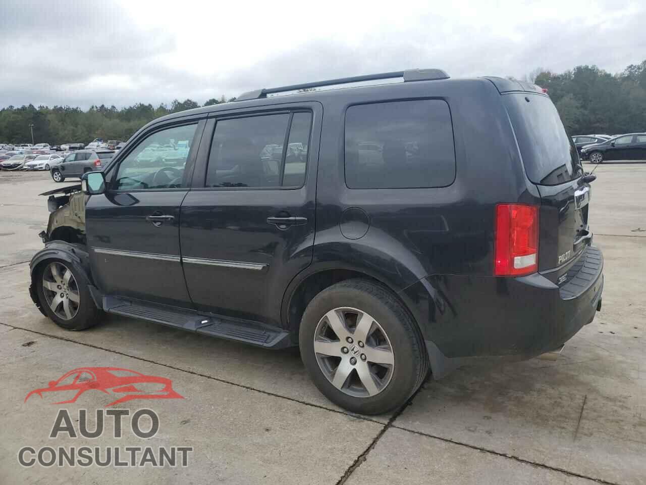 HONDA PILOT 2013 - 5FNYF3H9XDB037666