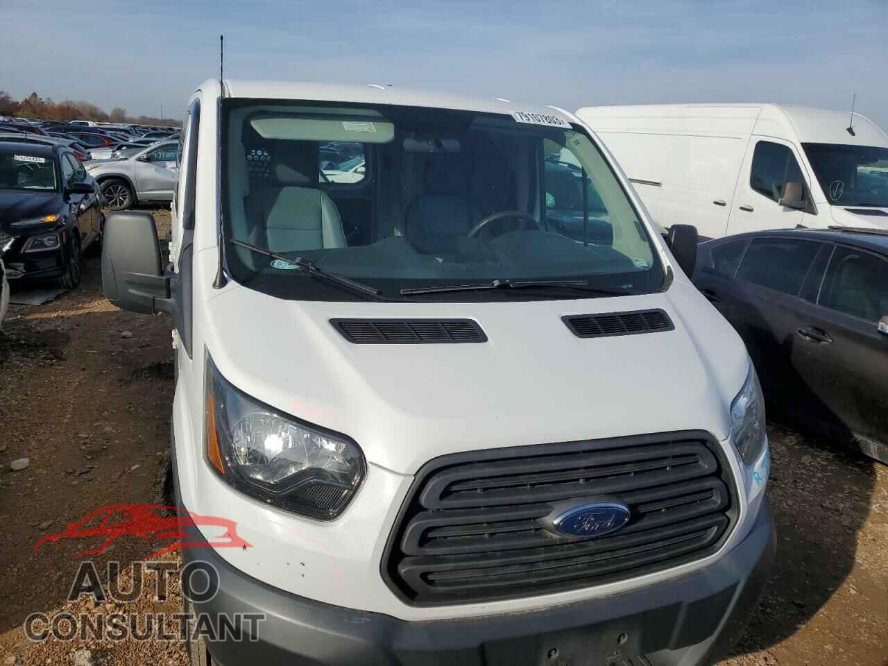 FORD TRANSIT 2015 - 1FTNE1ZM8FKA91275