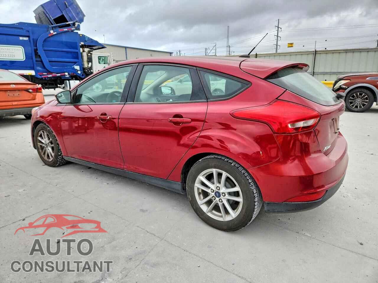 FORD FOCUS 2015 - 1FADP3K26FL214775