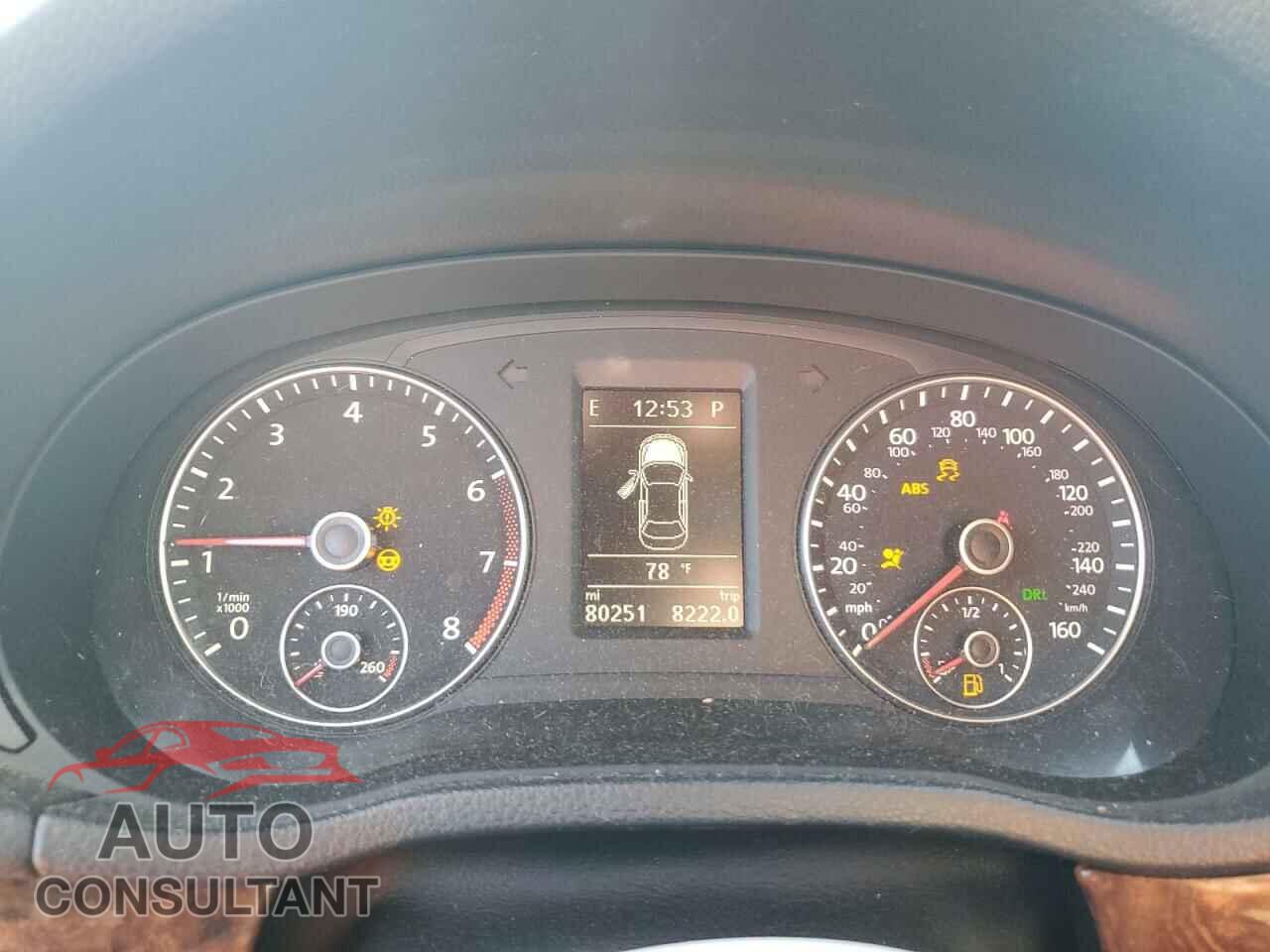 VOLKSWAGEN PASSAT 2013 - 1VWCM7A30DC031463