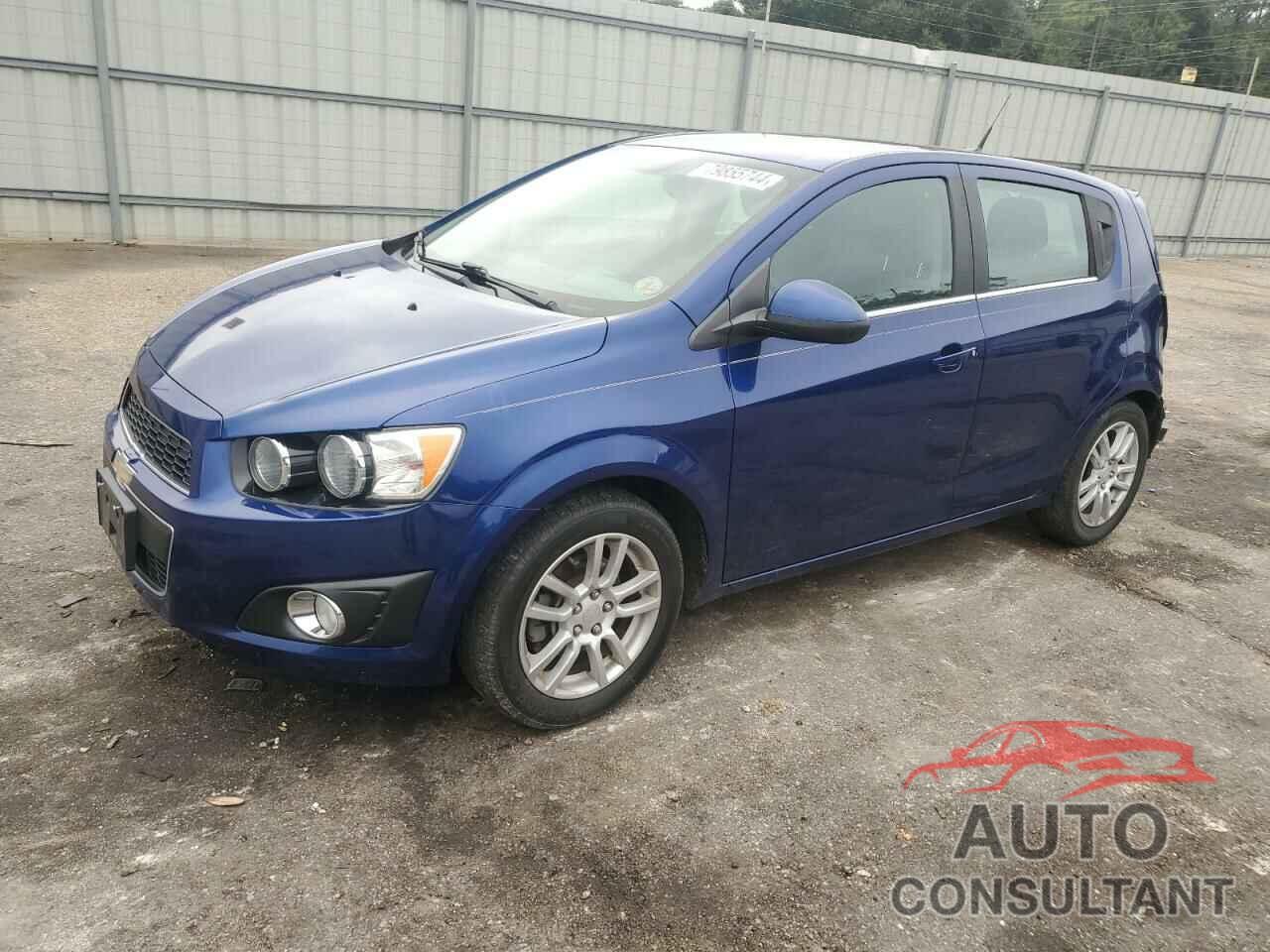 CHEVROLET SONIC 2013 - 1G1JC6SH8D4214775