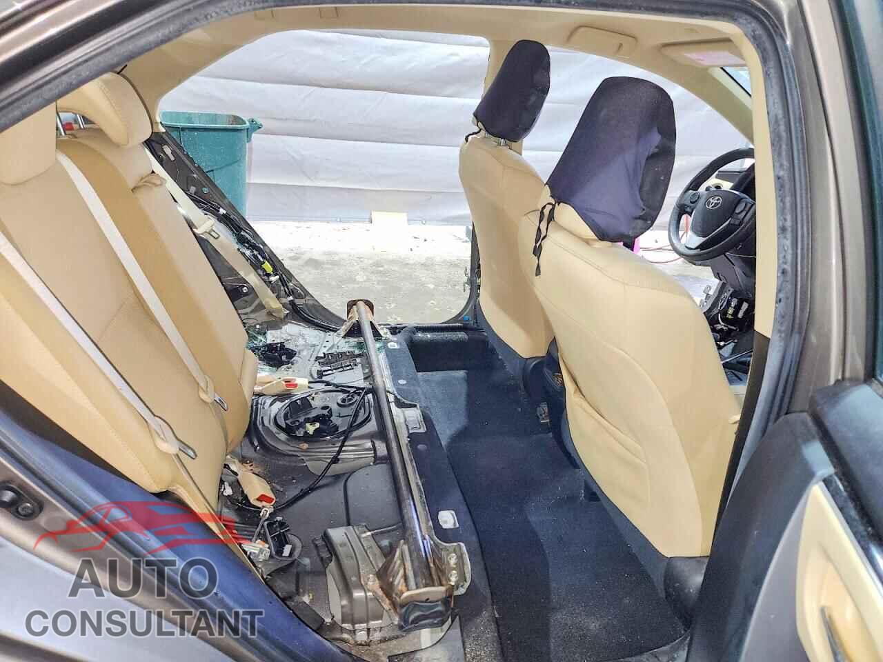 TOYOTA COROLLA 2019 - 2T1BURHEXKC190870