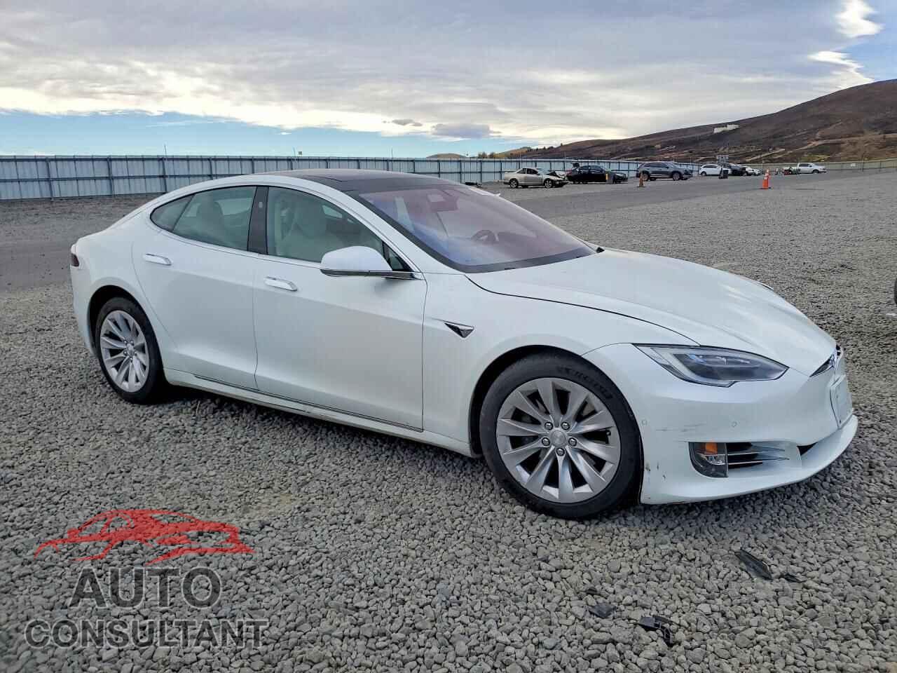 TESLA MODEL S 2017 - 5YJSA1E23HF218260