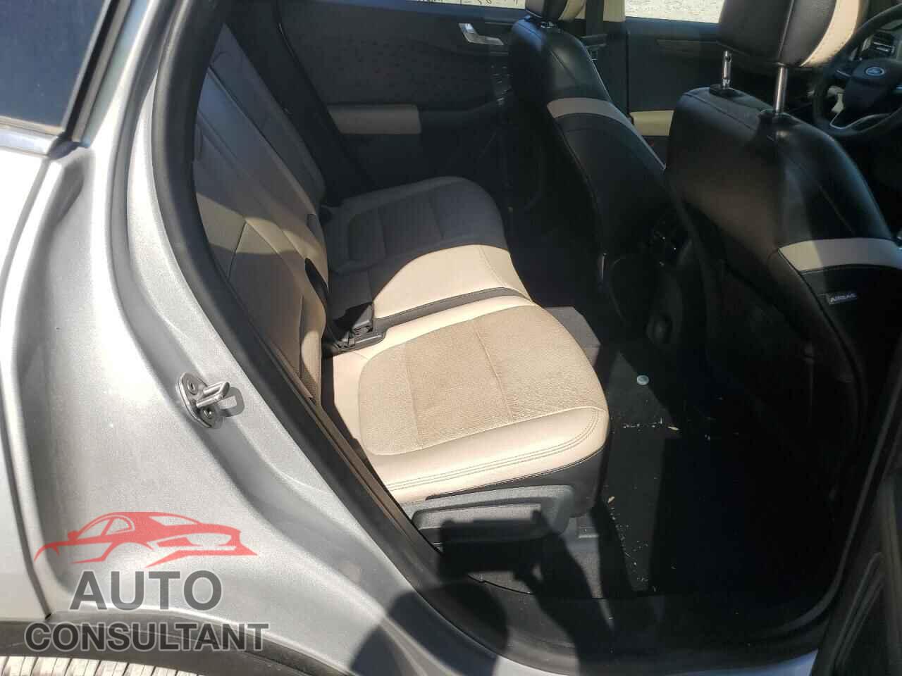 FORD ESCAPE 2020 - 1FMCU0DZ7LUA55421