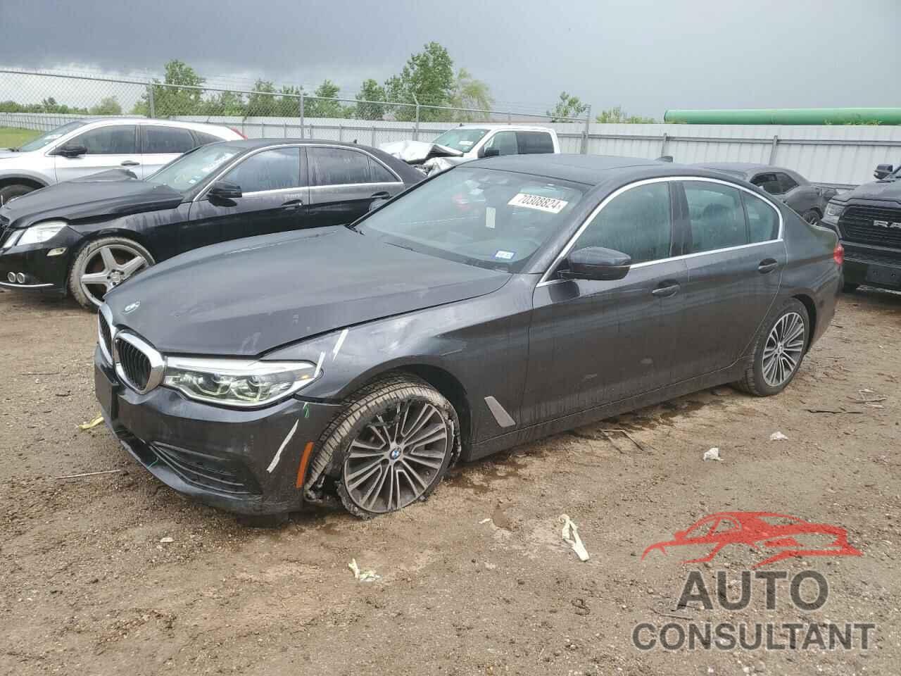 BMW 5 SERIES 2019 - WBAJA5C50KG901219