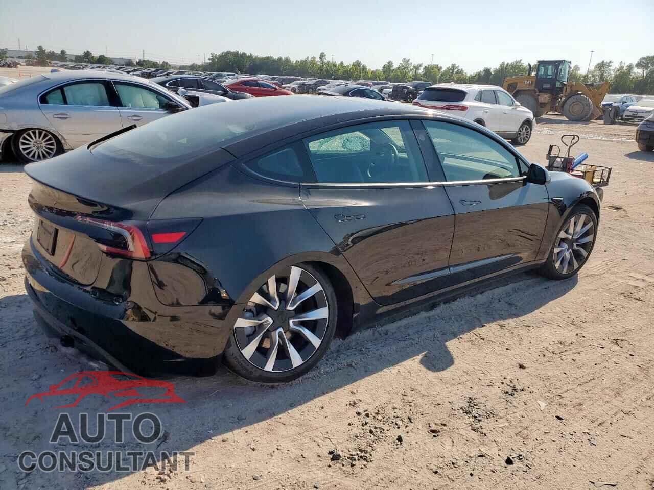 TESLA MODEL 3 2024 - 5YJ3E1EA7RF767445