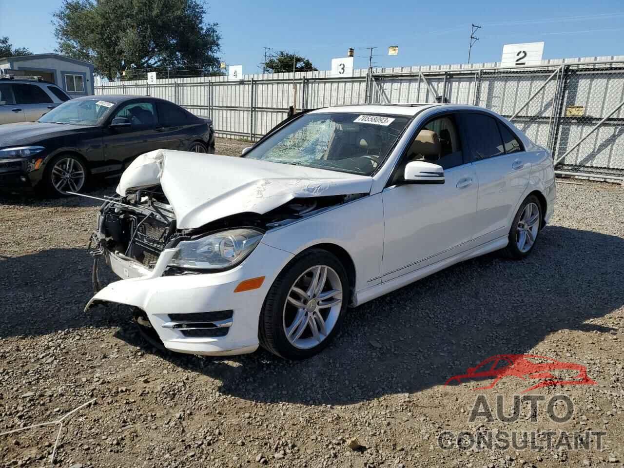 MERCEDES-BENZ C-CLASS 2013 - WDDGF4HB9DA864609