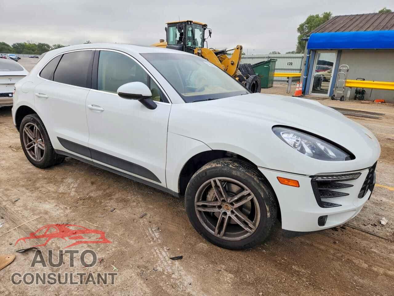 PORSCHE MACAN 2016 - WP1AB2A52GLB44919