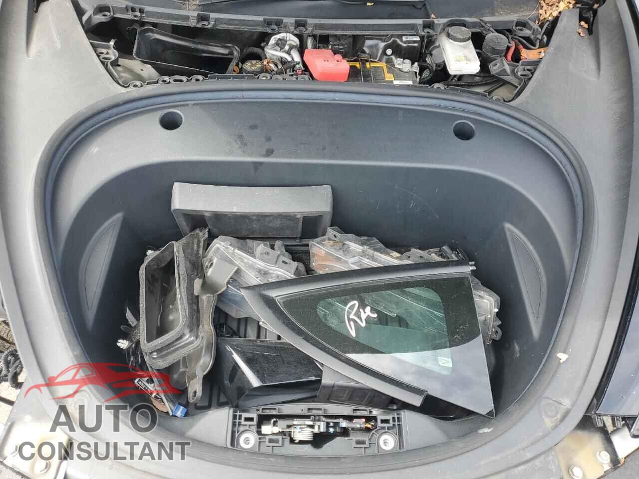 TESLA MODEL 3 2021 - 5YJ3E1EAXMF907075