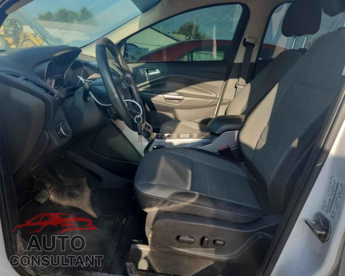 FORD ESCAPE 2016 - 1FMCU0G71GUA52899