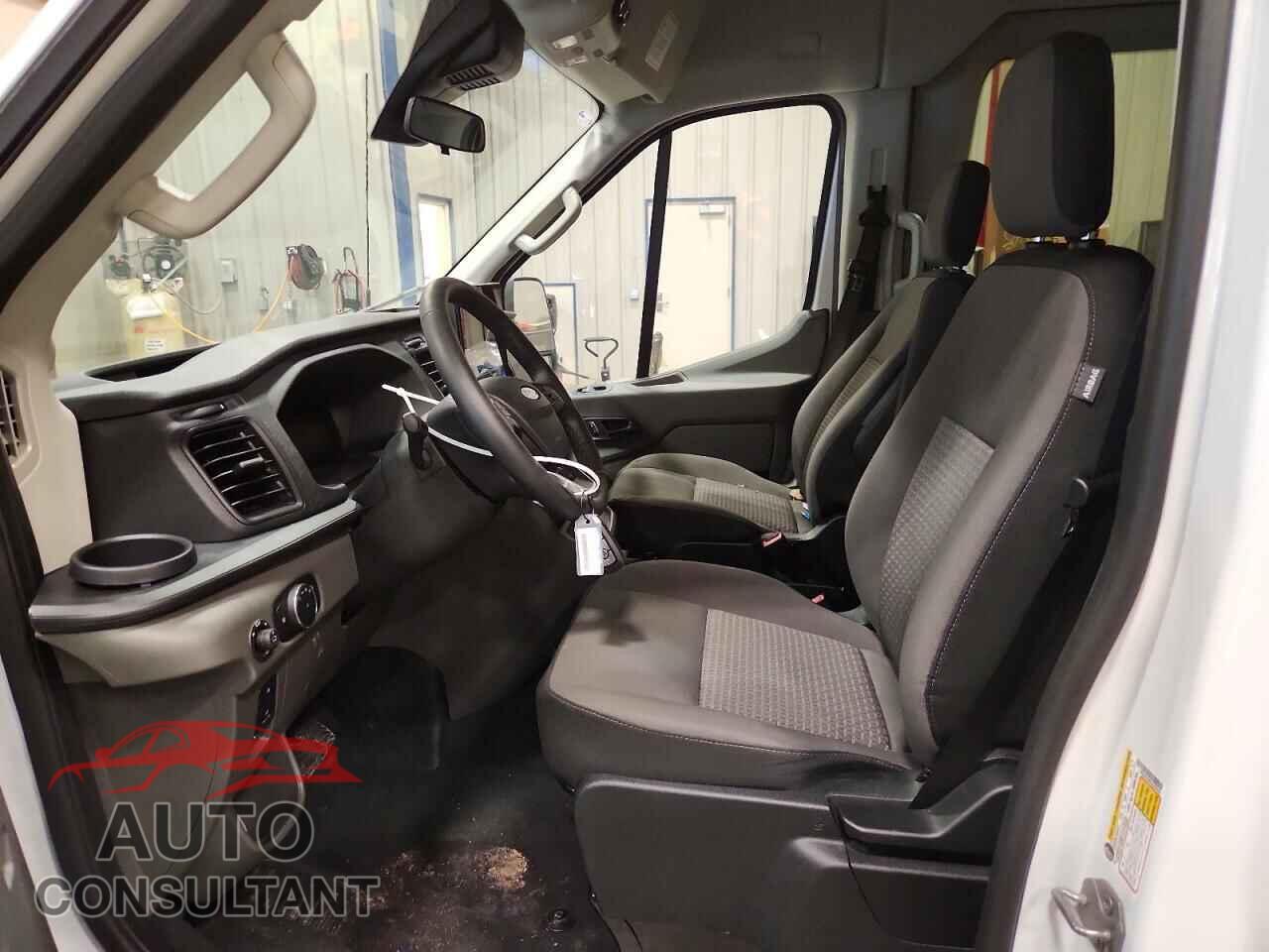 FORD TRANSIT 2026 - 1FBAX2C8XTKA28446