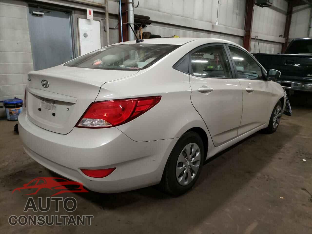 HYUNDAI ACCENT 2017 - KMHCT4AE3HU198868
