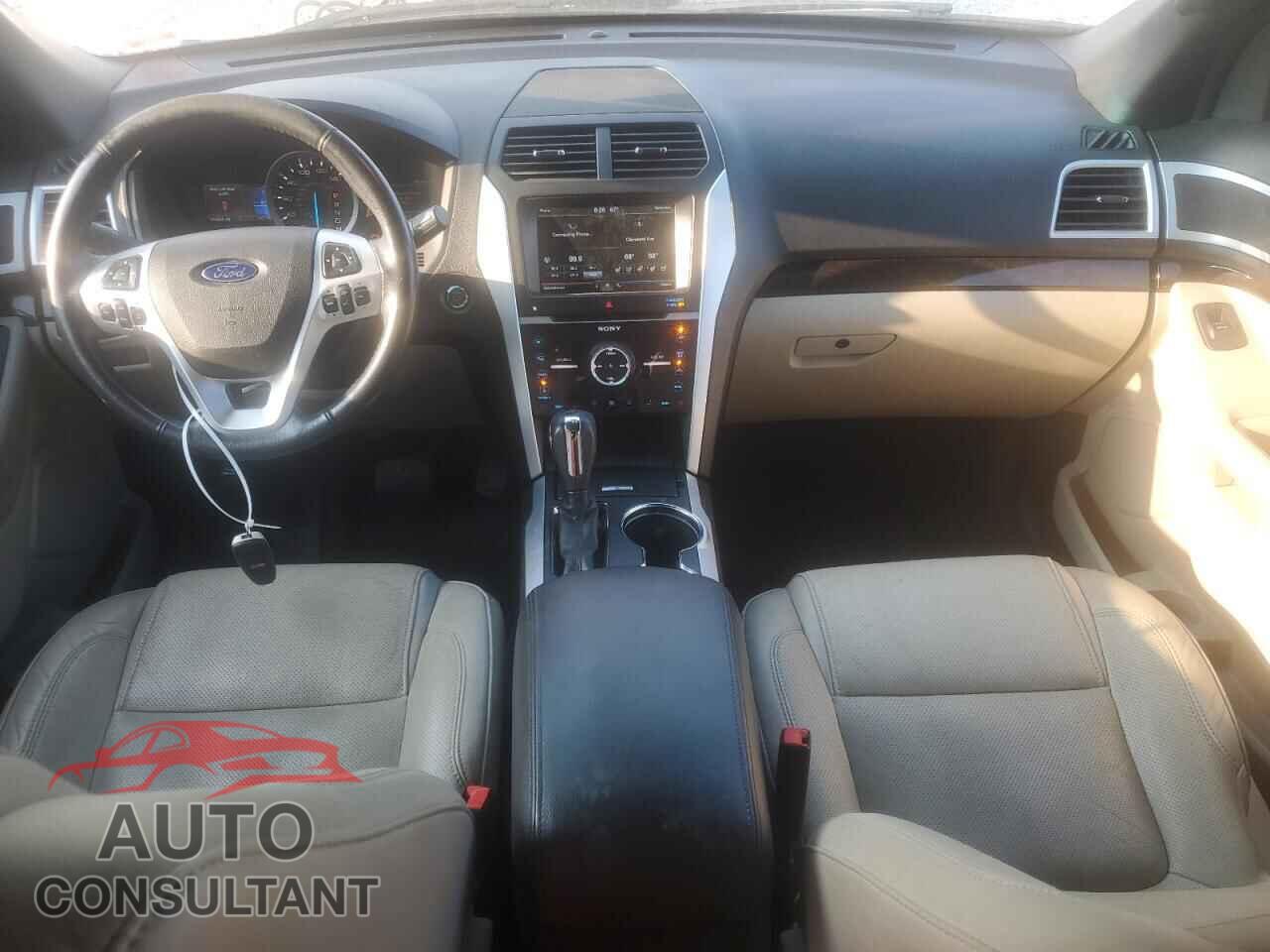 FORD EXPLORER 2014 - 1FM5K8F84EGC00529
