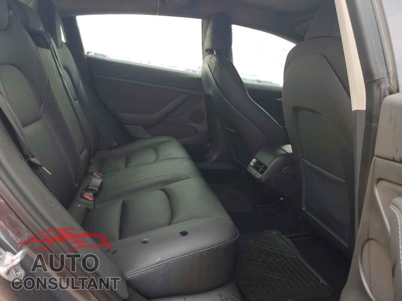 TESLA MODEL 3 2023 - 5YJ3E1EAXPF657972