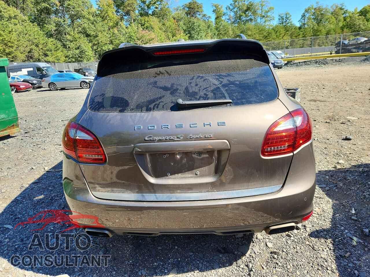 PORSCHE CAYENNE 2012 - WP1AE2A21CLA90729
