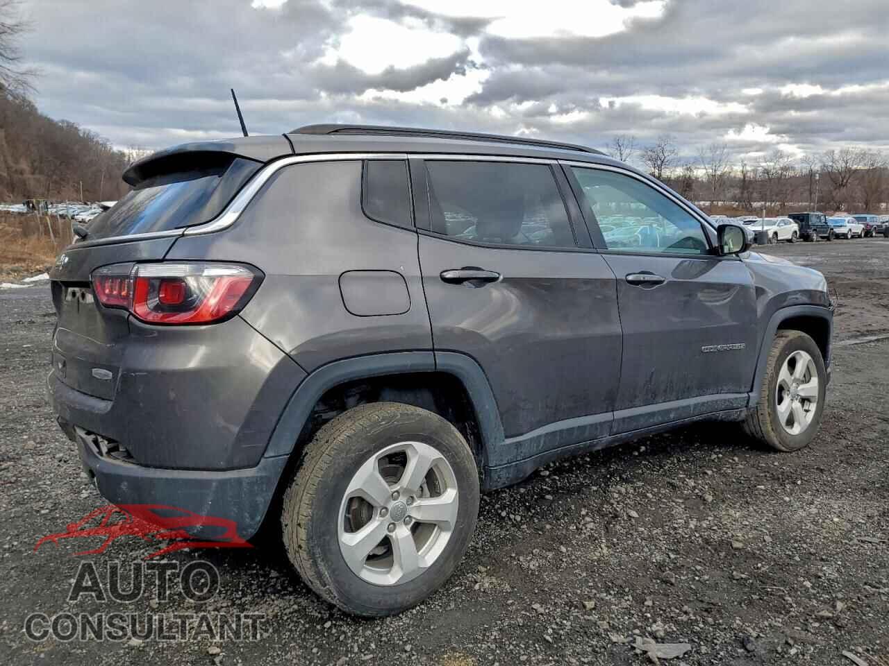 JEEP COMPASS 2018 - 3C4NJDBB3JT270546