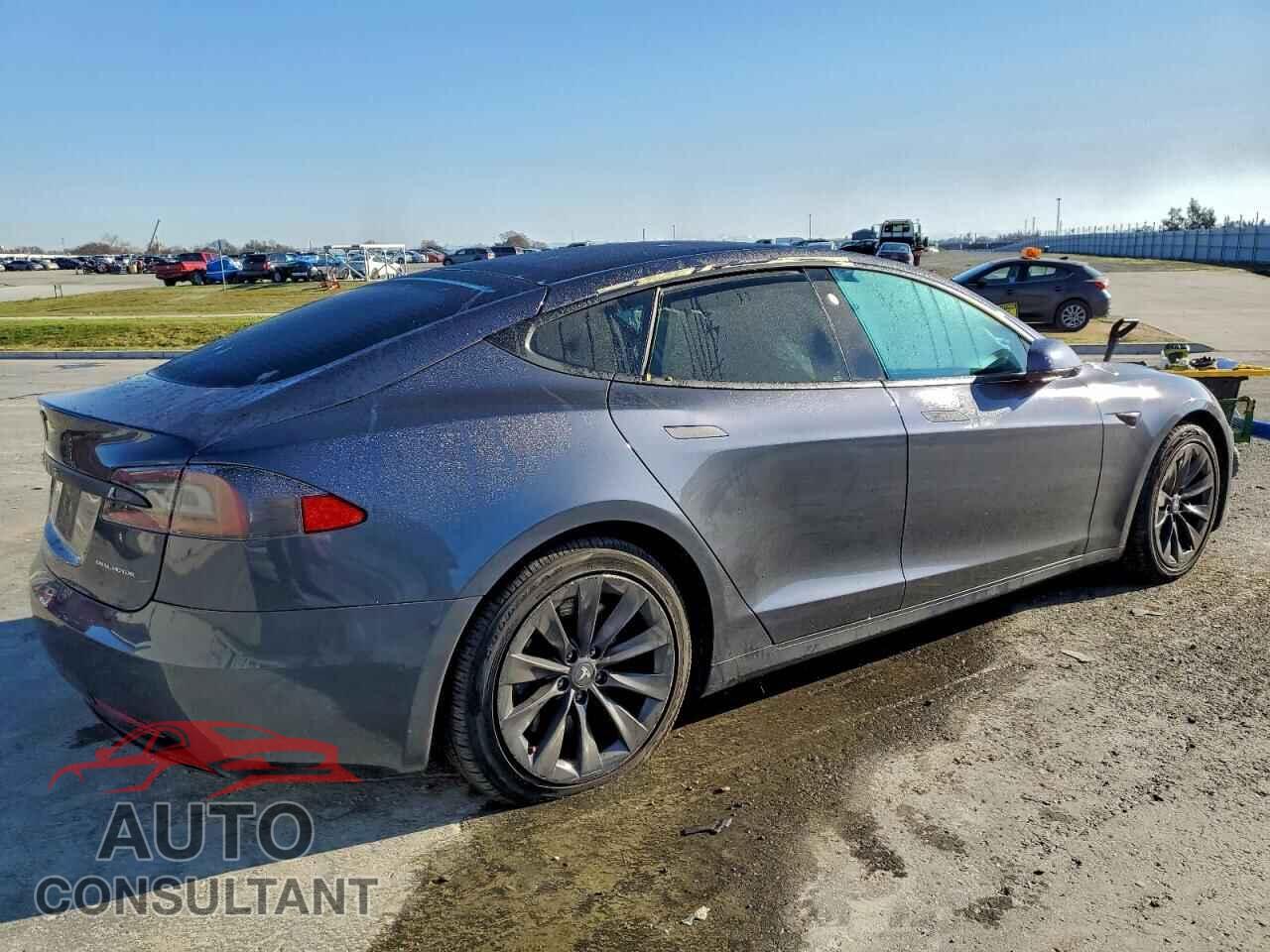 TESLA MODEL S 2020 - 5YJSA1E28LF363965