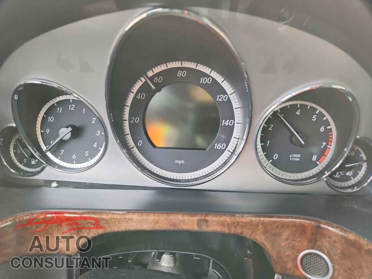 MERCEDES-BENZ E-CLASS 2011 - WDDHF8HB2BA371380