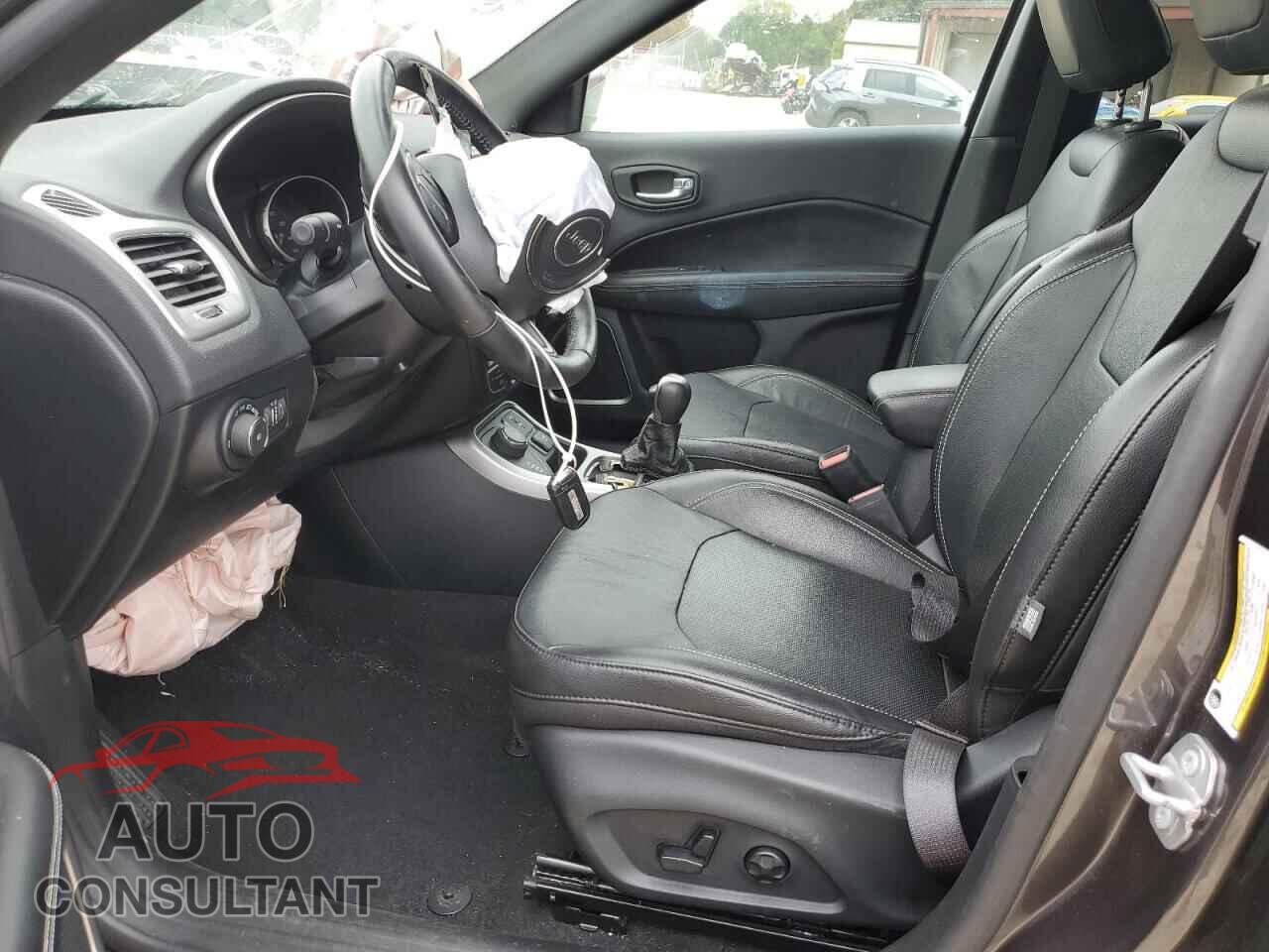 JEEP COMPASS 2021 - 3C4NJDEB3MT537040