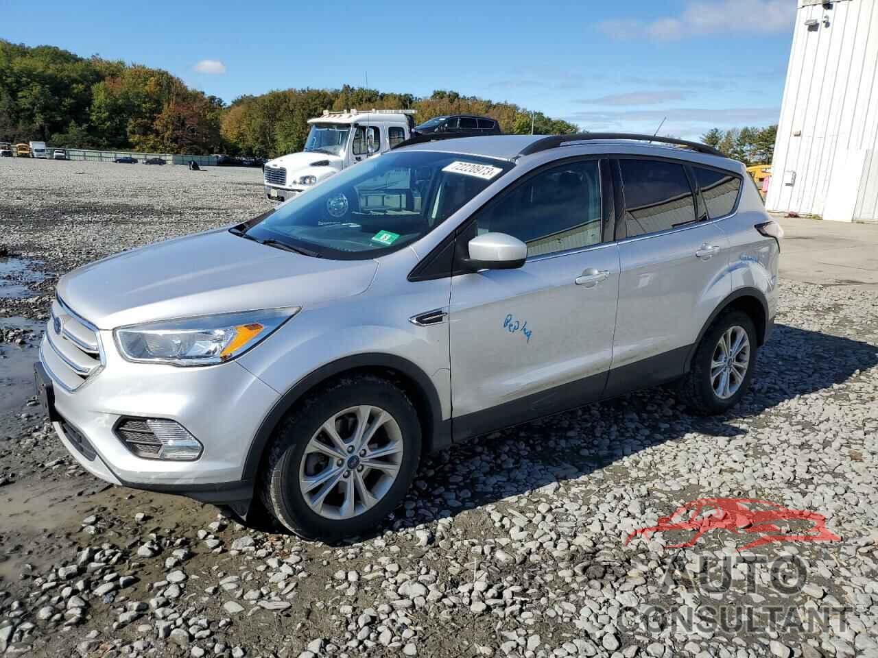 FORD ESCAPE 2018 - 1FMCU9GD6JUC16293