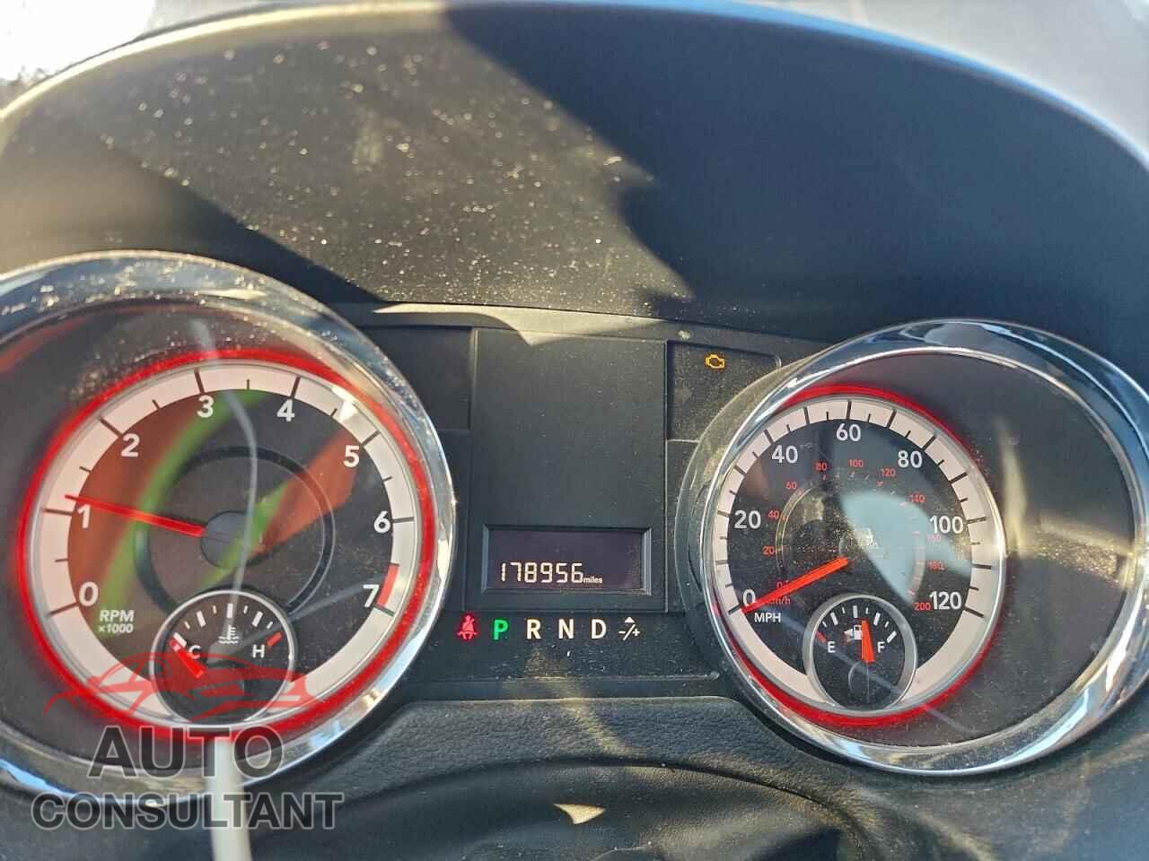 DODGE CARAVAN 2013 - 2C4RDGCG1DR661948
