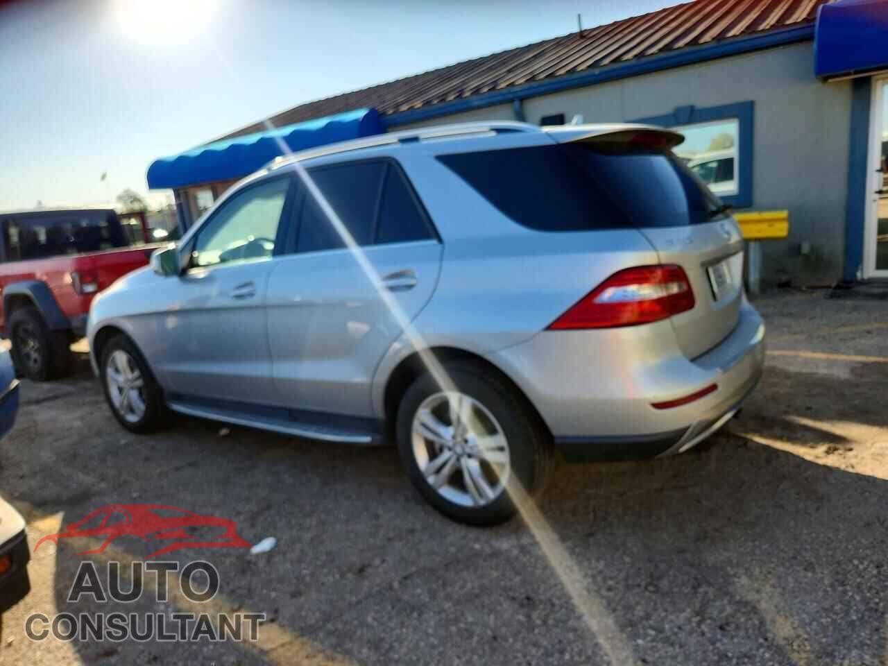 MERCEDES-BENZ M-CLASS 2013 - 4JGDA2EB1DA141014