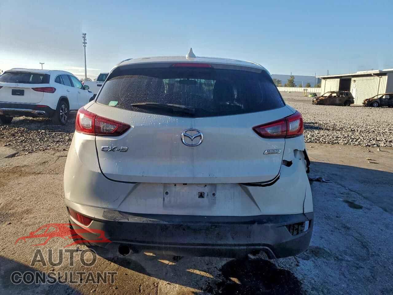 MAZDA CX-3 2017 - JM1DKDC76H0157586
