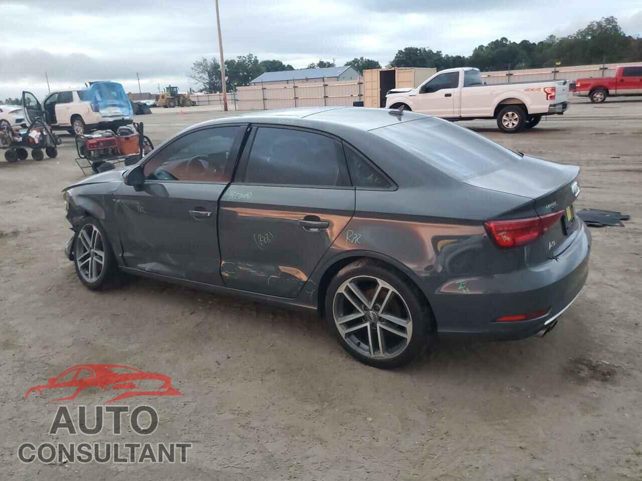 AUDI A3 2017 - WAUAUGFF7H1047378