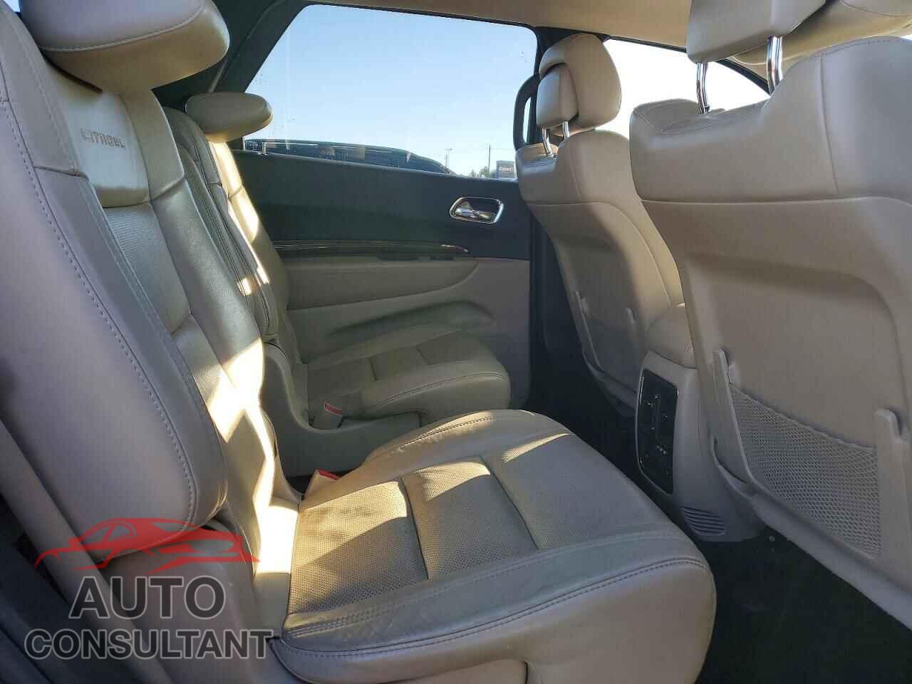DODGE DURANGO 2013 - 1C4SDHET6DC561726