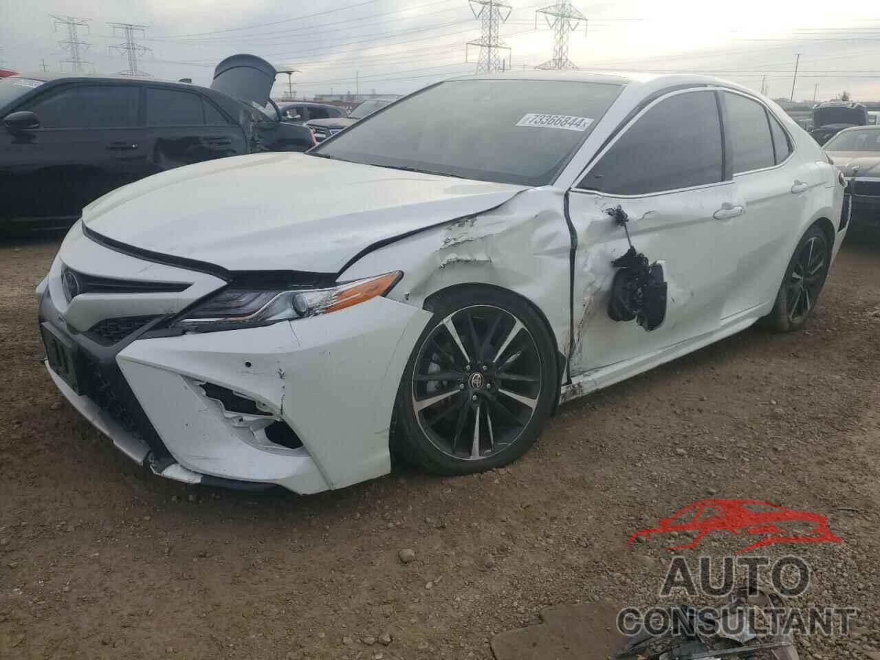 TOYOTA CAMRY 2020 - 4T1KZ1AK9LU045614