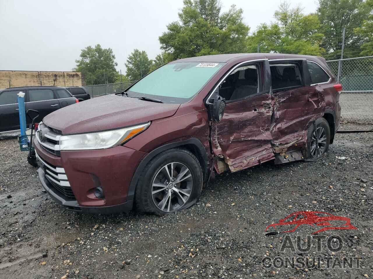 TOYOTA HIGHLANDER 2018 - 5TDBZRFH0JS490678