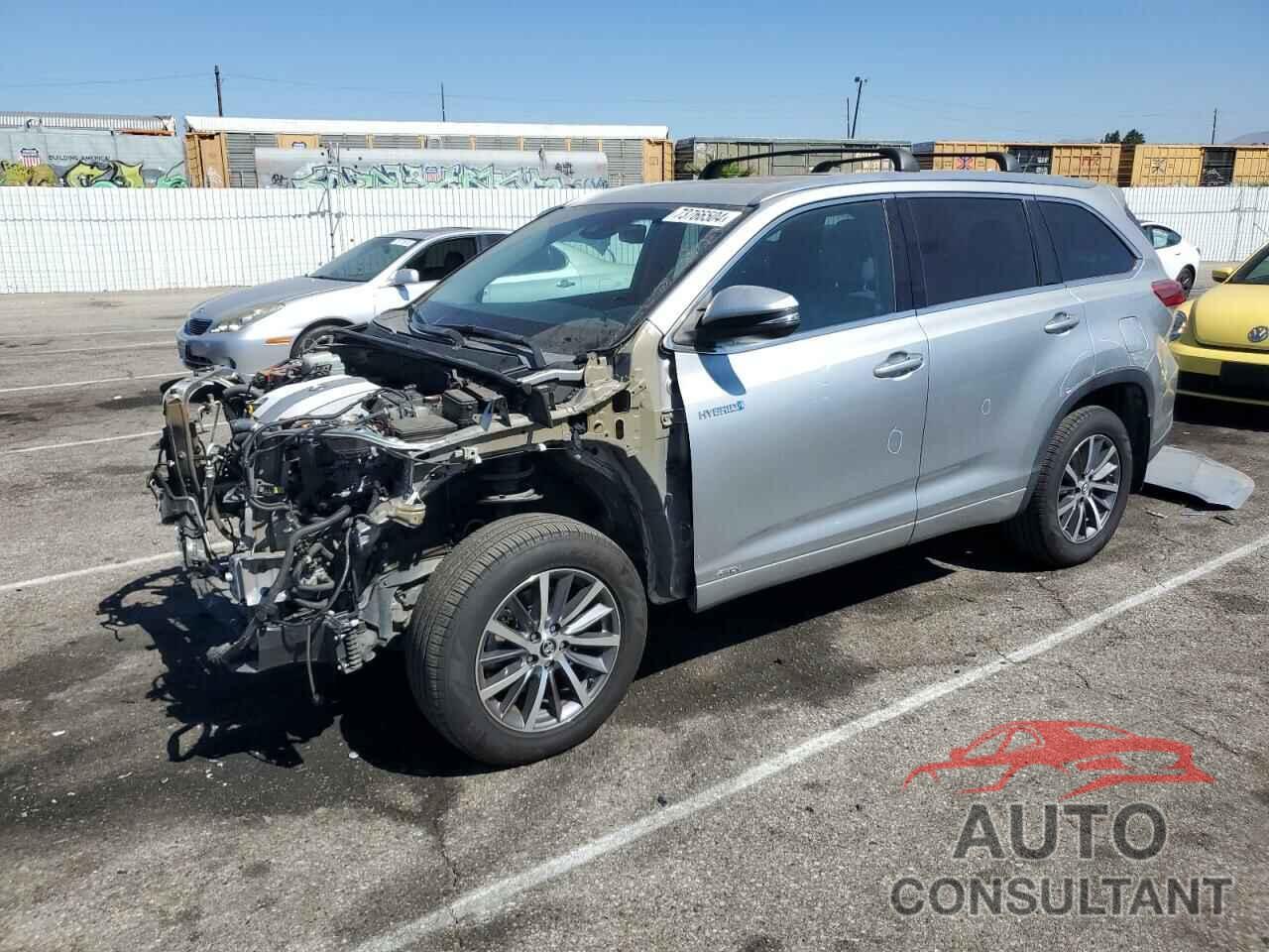 TOYOTA HIGHLANDER 2017 - 5TDJGRFH0HS034031