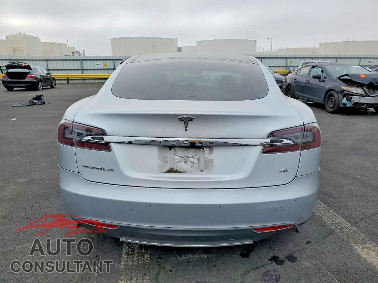TESLA MODEL S 2014 - 5YJSA1S17EFP33222
