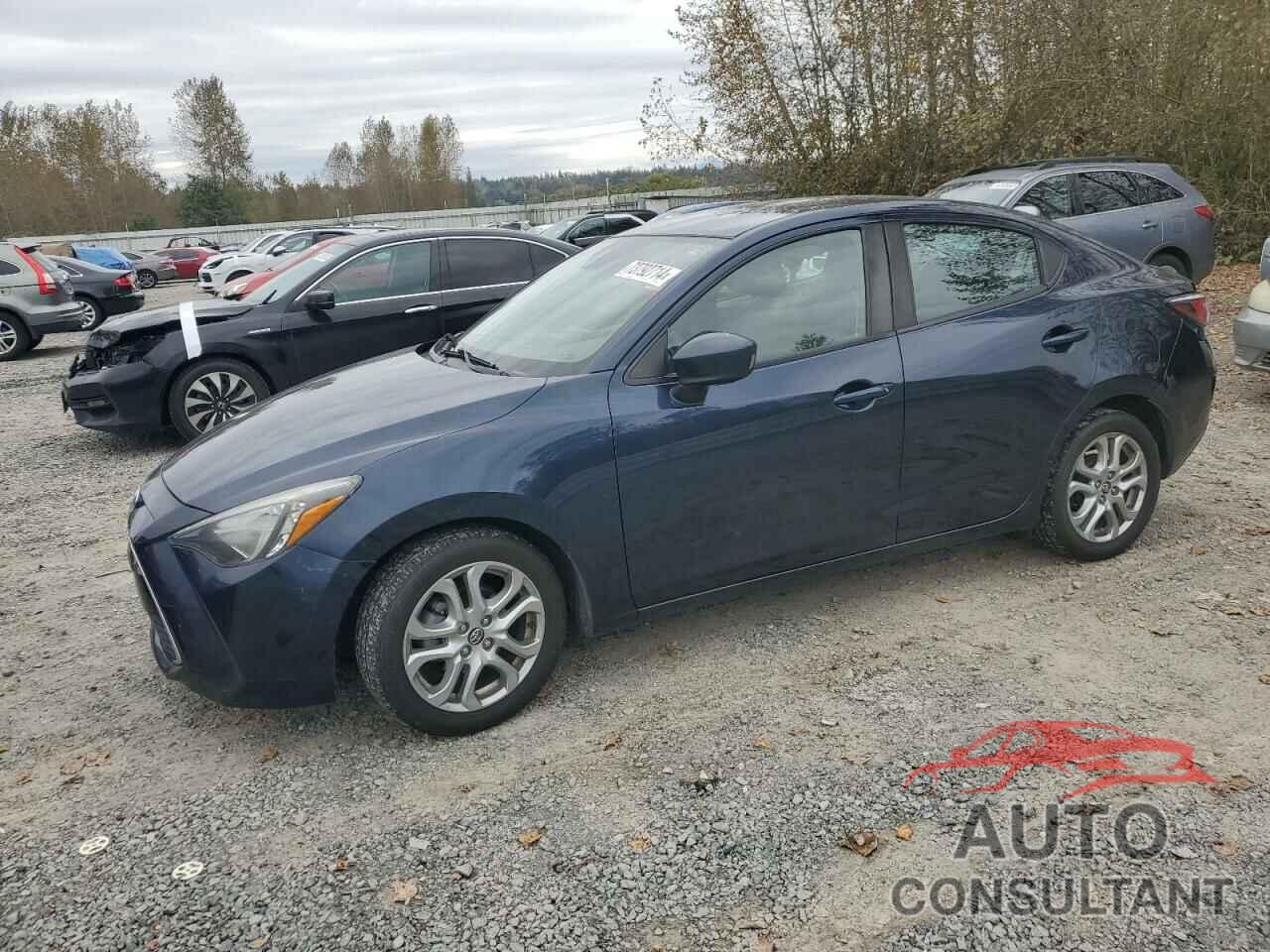 TOYOTA YARIS 2017 - 3MYDLBYV5HY184407