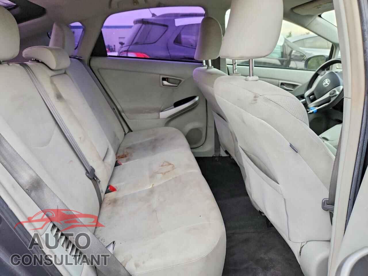 TOYOTA PRIUS 2013 - JTDKN3DU5D1674895
