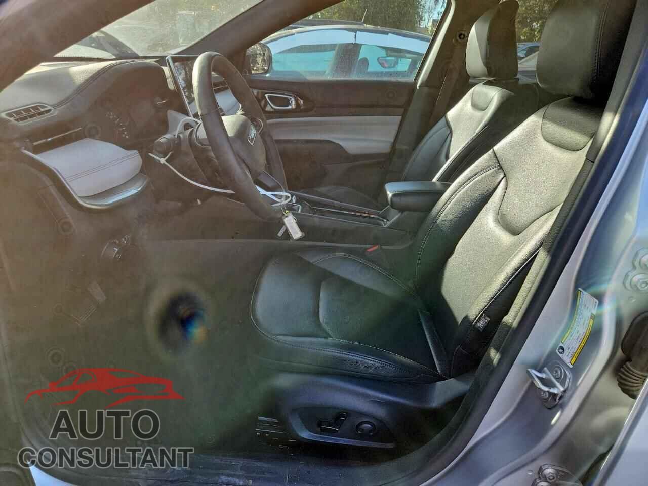 JEEP COMPASS 2025 - 3C4NJDCN7ST514273